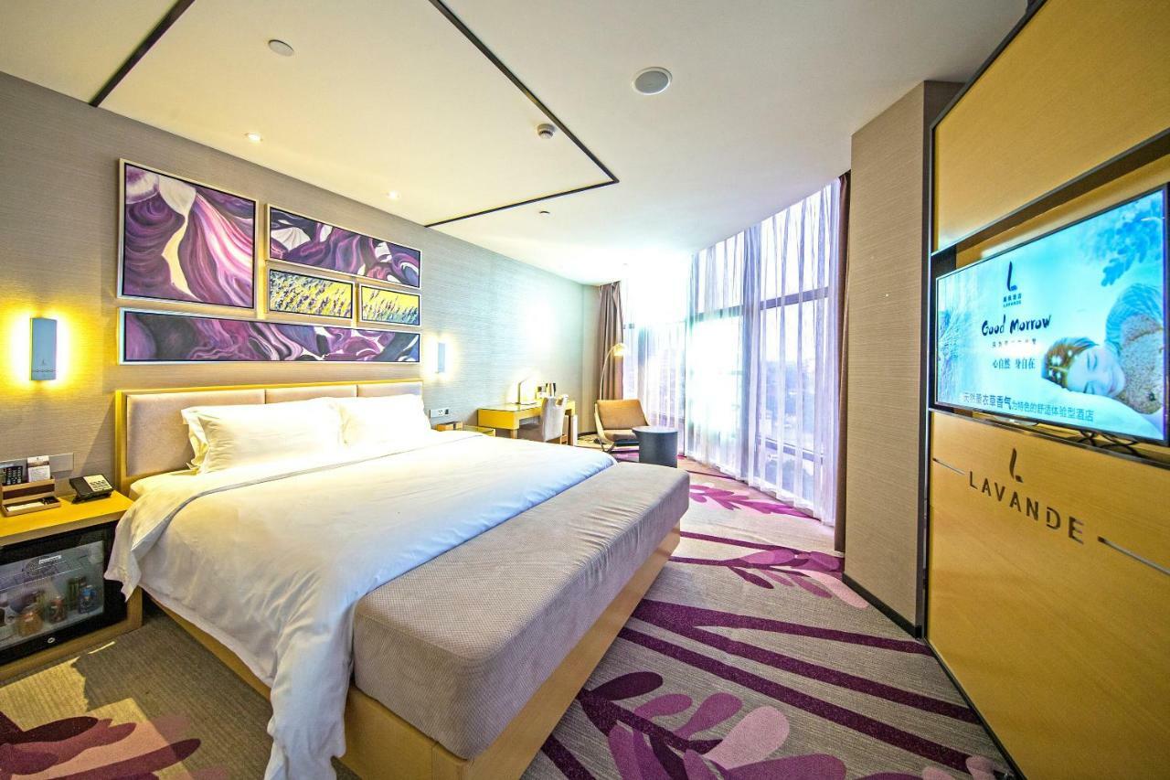 Lavande Hotel Taixing Jiangping Road Bagian luar foto